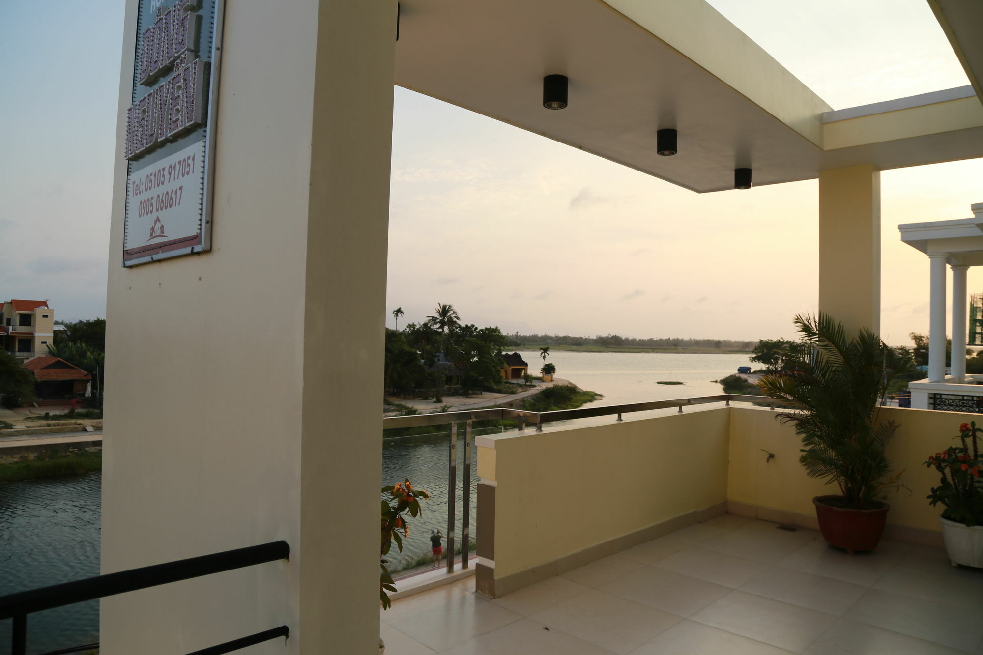 Dong Nguyen Riverside Homestay Хойан Экстерьер фото