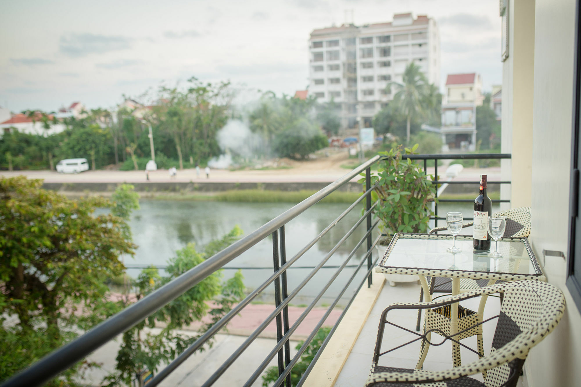 Dong Nguyen Riverside Homestay Хойан Экстерьер фото